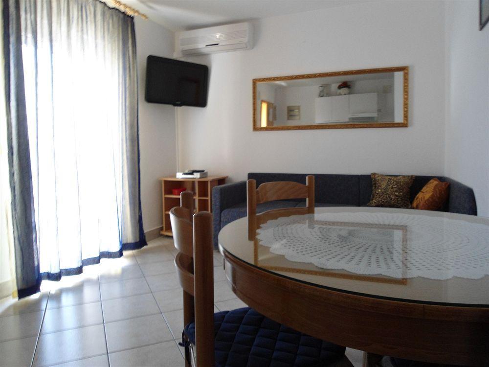 Apartmani Slavica スプリト エクステリア 写真